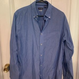 Men’s collared shirt